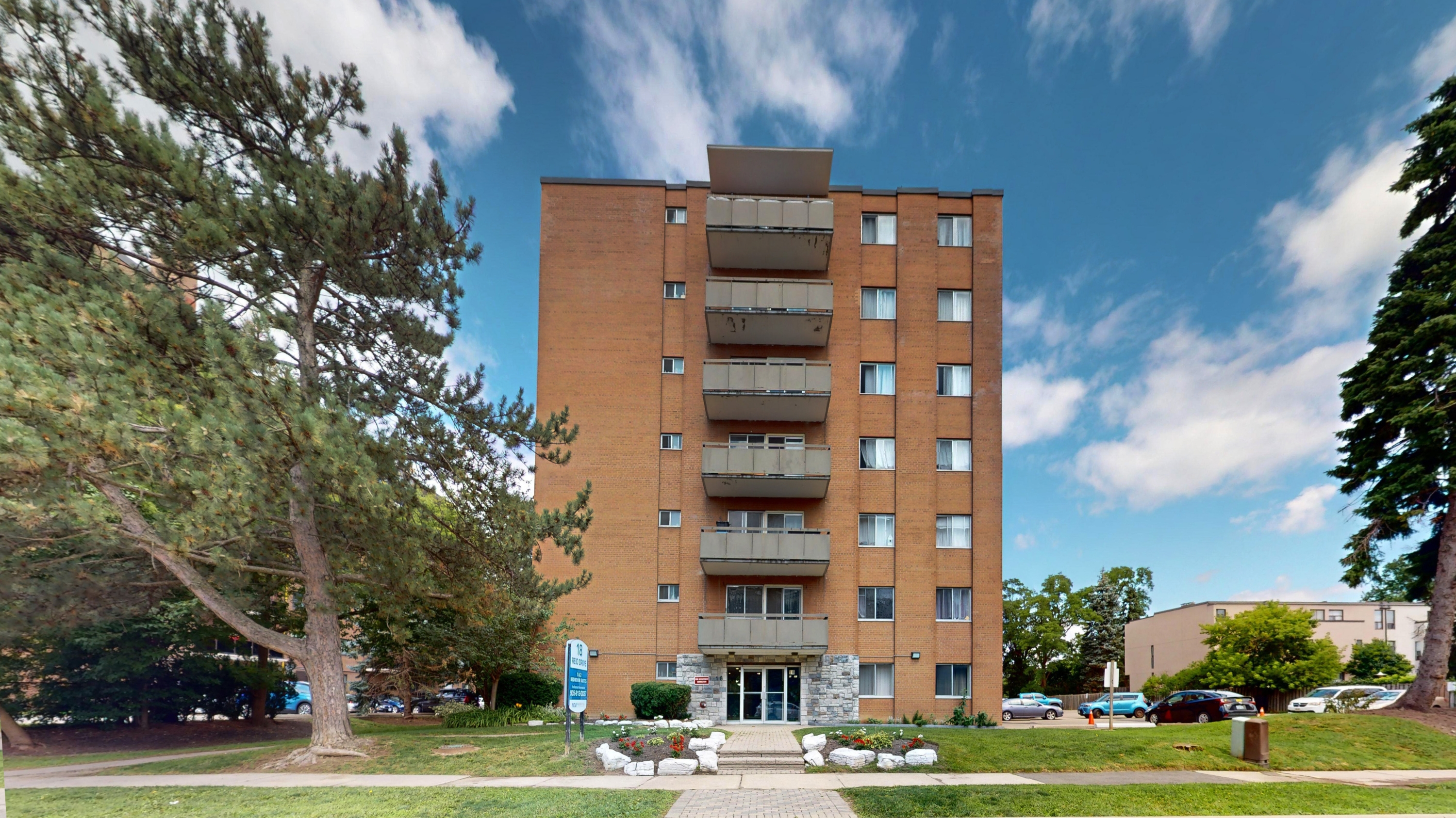 18 Reid Drive Suite #: 604